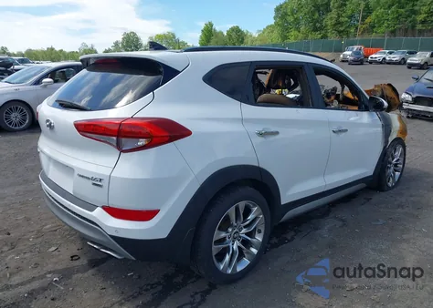 2017 Hyundai Tucson Limited z USA, uszkodzony, nr VIN KM8J3CA24HU301528